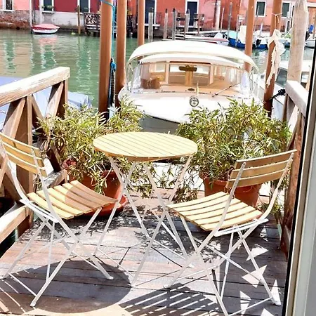 Elisabeth Waterfront *