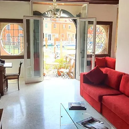 Elisabeth Waterfront Apartment *