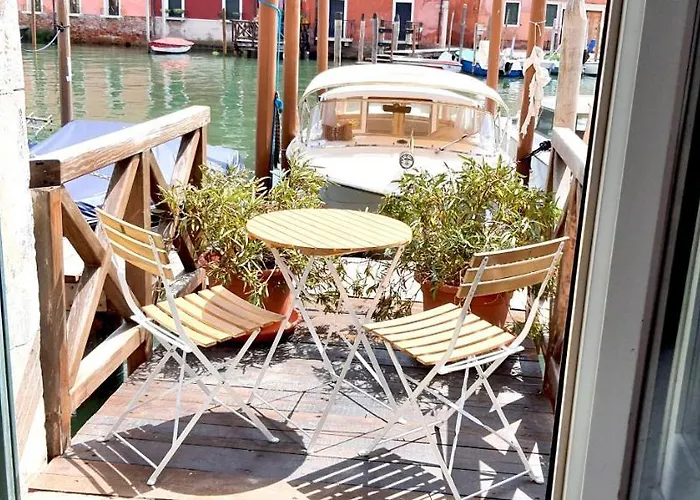 Elisabeth Waterfront *