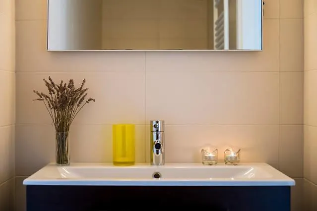 Elisabeth Waterfront Venise