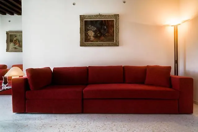 Elisabeth Waterfront *