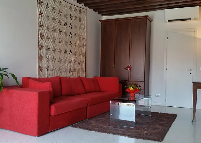 Elisabeth Waterfront Apartment *