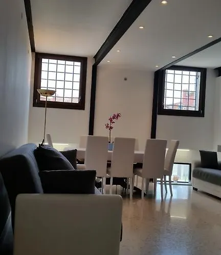 Elisabeth Waterfront Apartment *