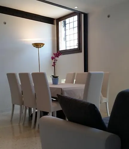 Elisabeth Waterfront Apartment *